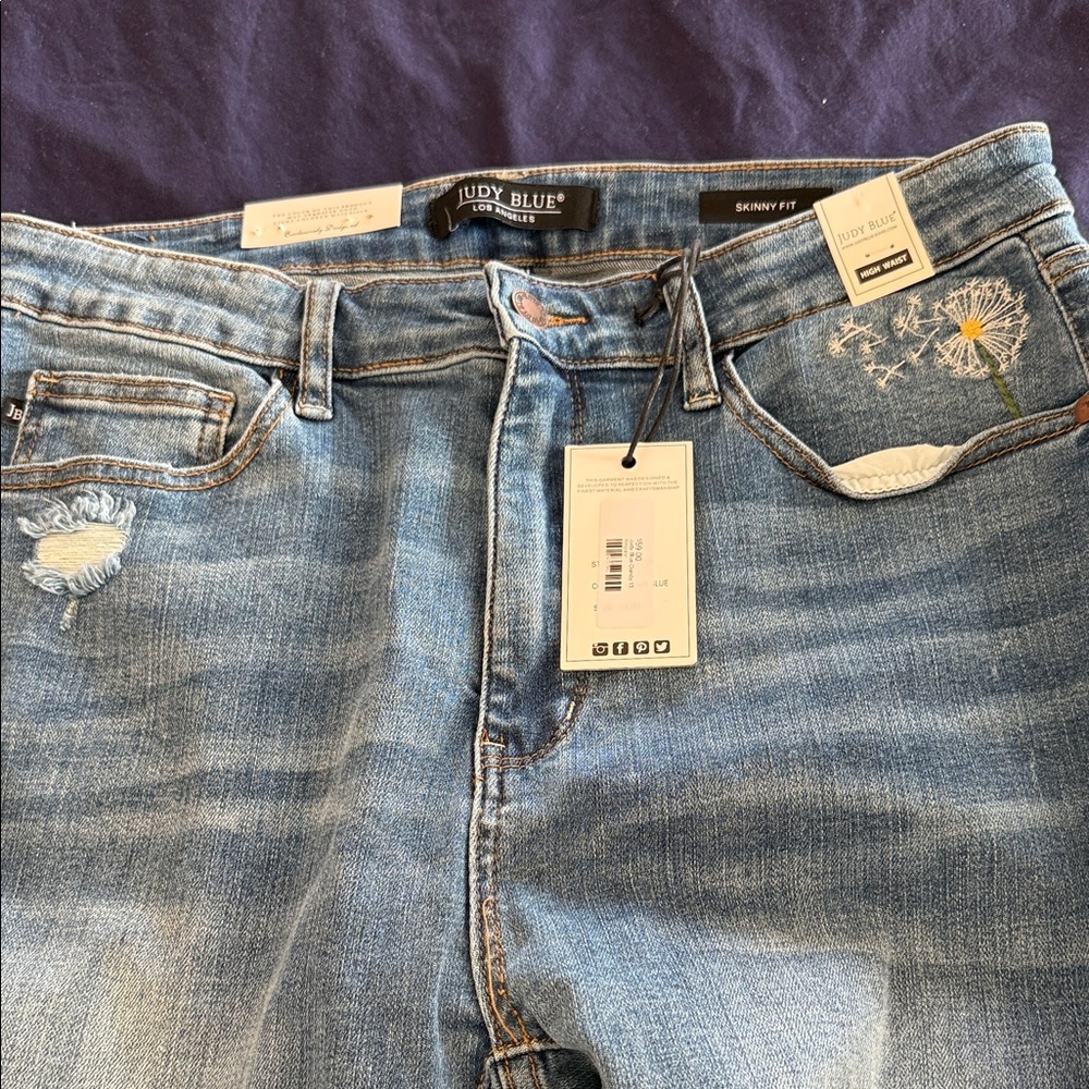 Judy Blue Light Blue Embroidered Jeans